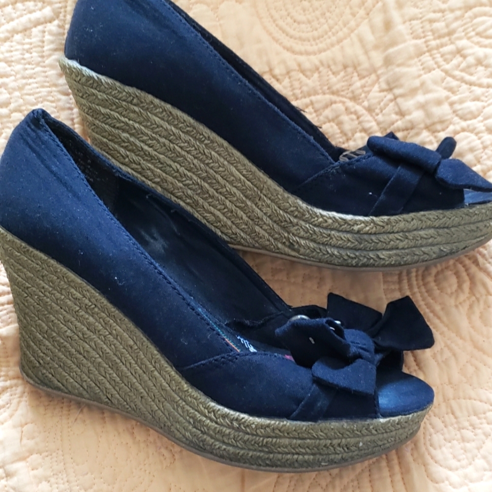 Summer platforms